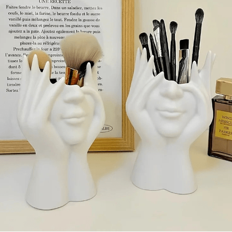 New cleo make up brushes holder - winterGreenbeatynzshop